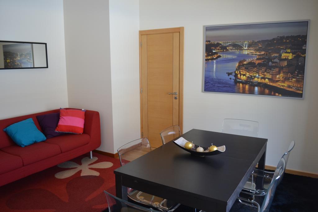 لافرا Oporto City And Beach Apartment الغرفة الصورة